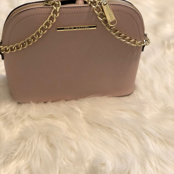 Light Pink Steve Madden Crossbody - Picture 2 of 3